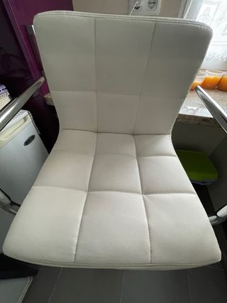 Taburete de cocina blanco