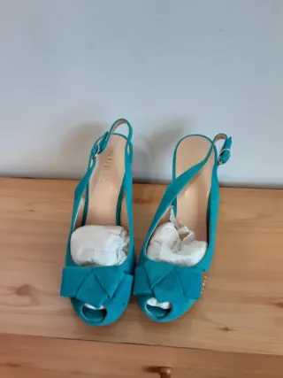 Zapatos Guess turquesa plataforma
