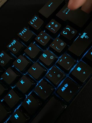 Newskill Pyros 60% Teclado Mecánico RGB