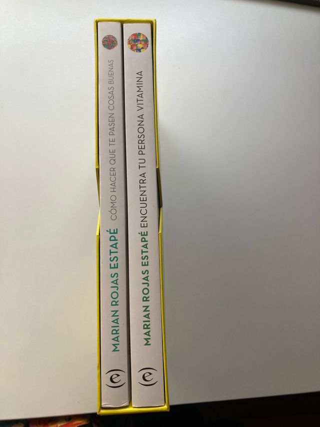 Estuche Marian Rojas