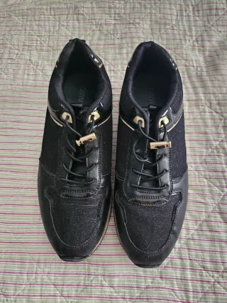 Zapatillas deportivas negras