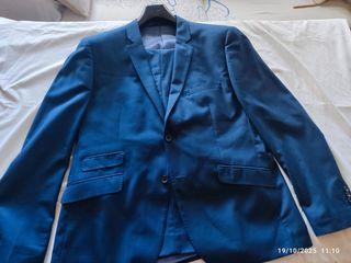 Traje de vestir azul hombre. Talla grande.