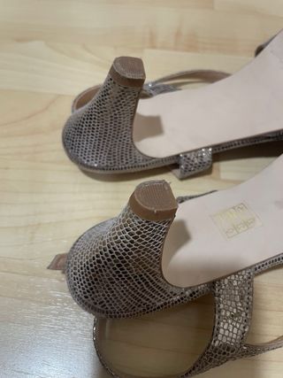 Sandalias Suite 009 Mujer Gris/Plata