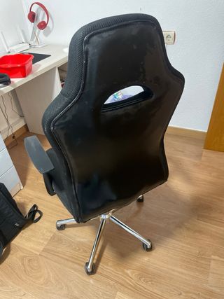 Silla de escritorio azul y negra