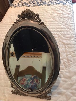 Espejo de pie antiguo metal plateado