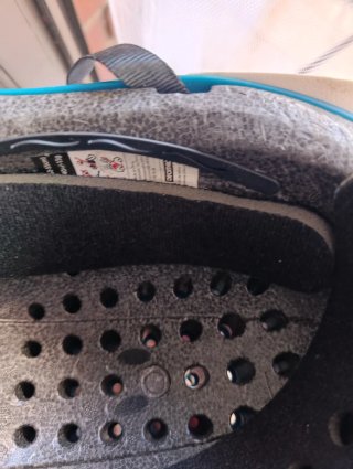 Casco montar a caballo infantil azul marca Decathl