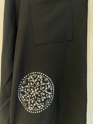 Blusa Desigual Negra con Detalles Blancos Talla M