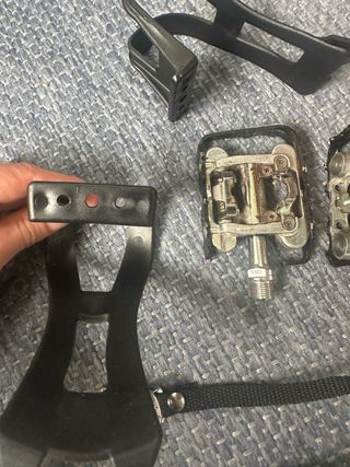 Pedales de bicicleta M-17 con calapies