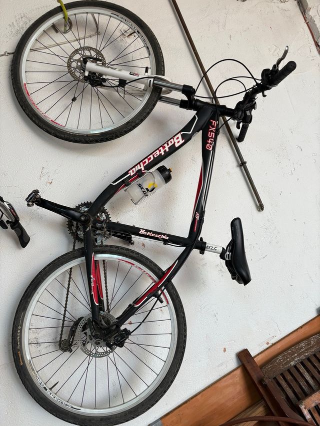 2 Bicicletas: Paseo y Montaña