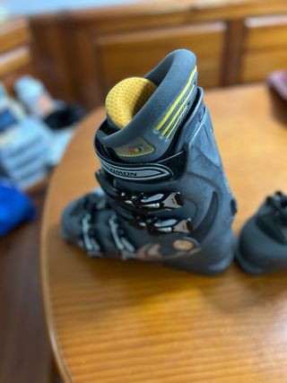 Botas Esquí Salomon 41 prácticamente nuevas 
