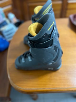 Botas Esquí Salomon 41 prácticamente nuevas 