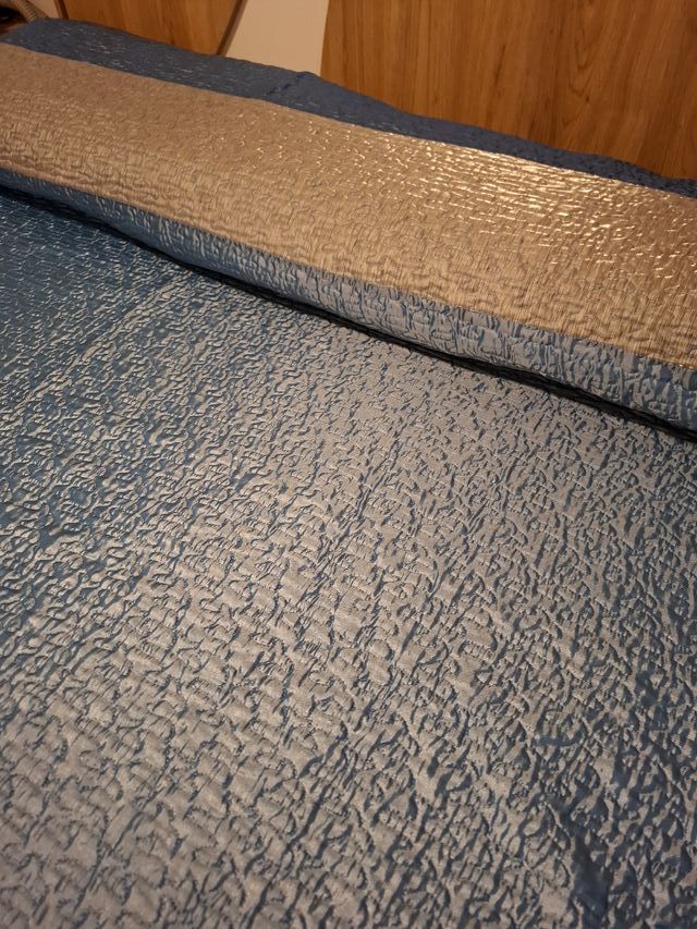 Copripiumino estivo + due federe