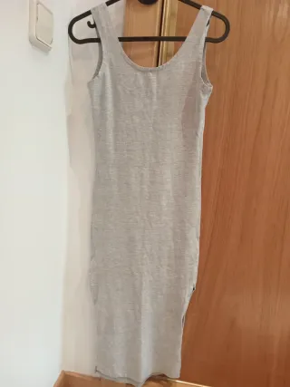 3 prendas de ropa 
