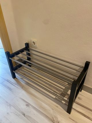 Scarpiera Ikea nera metallizzata con 2 ripiani