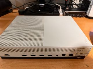 Controller e cavi Xbox One S White da 500 GB +