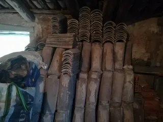 Tejas antiguas de barro