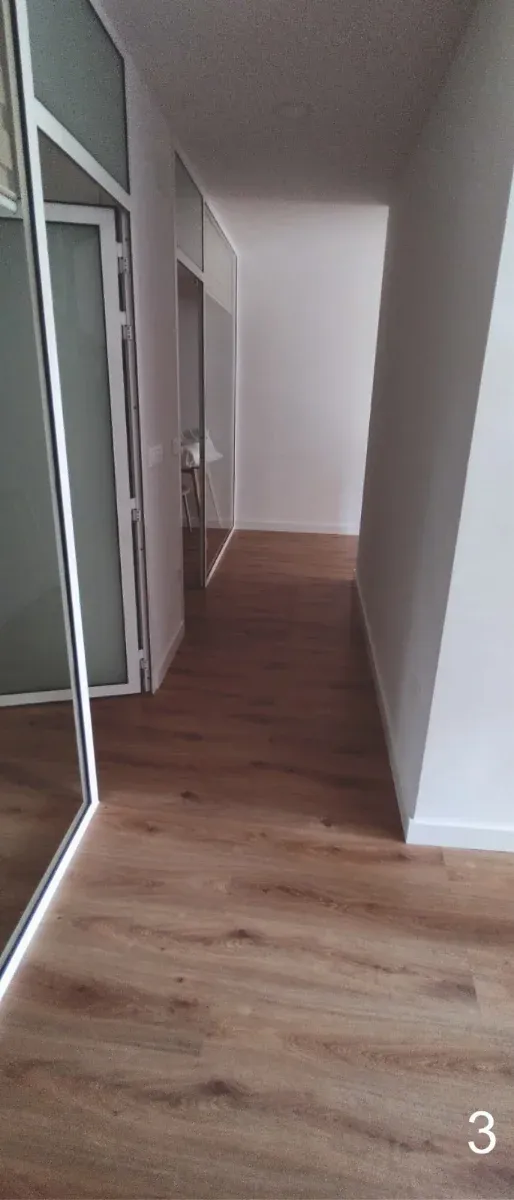 Puertas, Tarimas y Cocinas