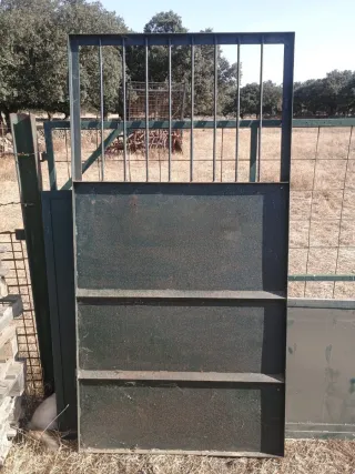 Puerta para cuadra o box