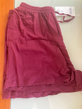 Shorts rojos talla S