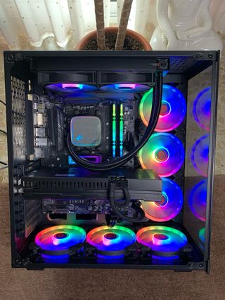 PC Gaming Ryzen 7 3700X RX 5700 XT 8GB