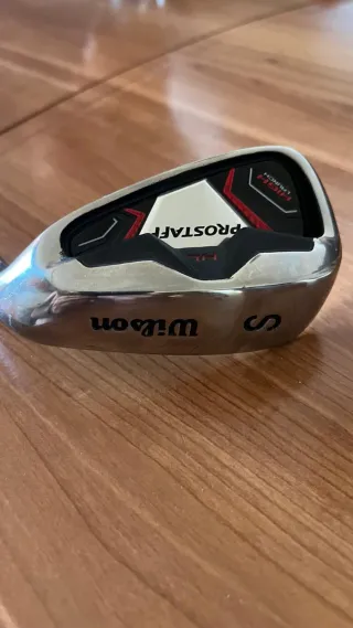 Palo de golf Wilson