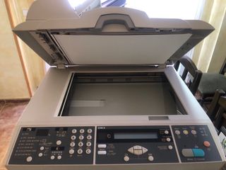 OKI C5510 MFP Impresora Multifuncional con toner