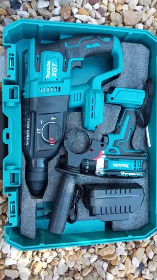 Taladro percutor y taladro atornillador Makita