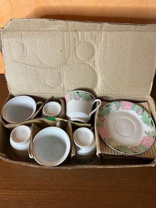 Set Tazzine Porcellana Fiori