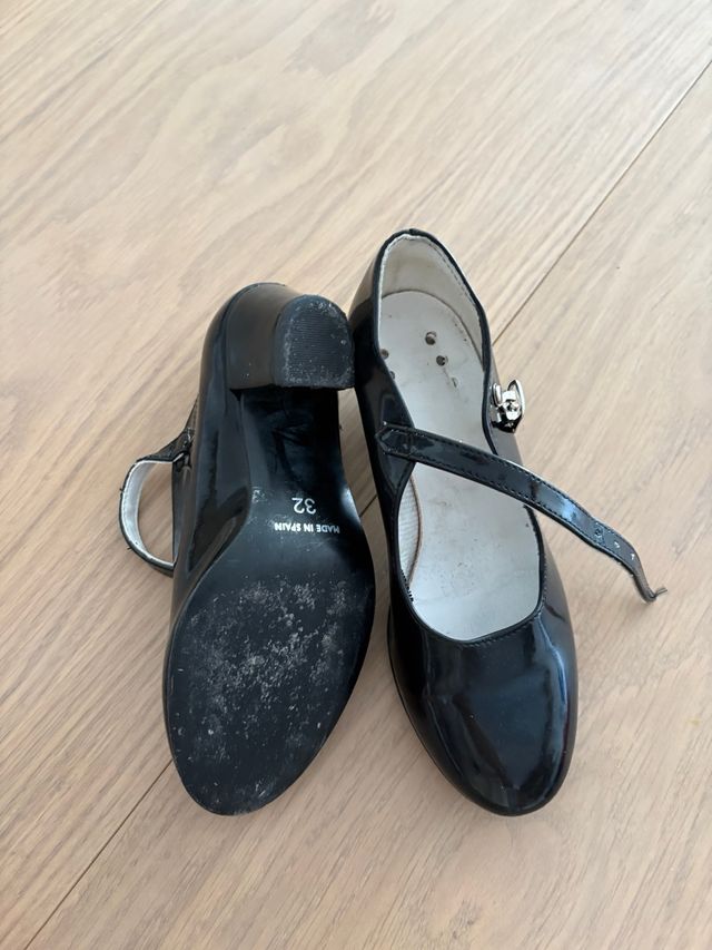 Zapatos de baile niña charol negros talla 32