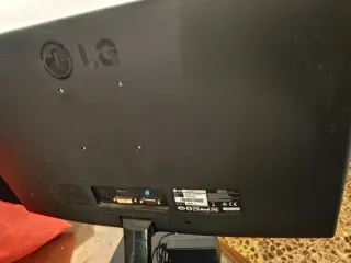 Monitor LG Negro