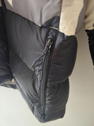 Chaqueta Helly Hansen modelo Alive talla L nueva