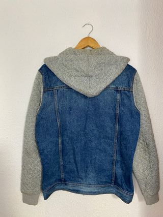 Cazadora Vaquera Pull & Bear con Capucha 