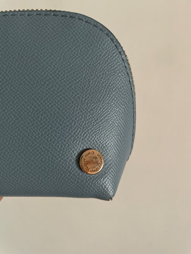 Neceser azul Mango