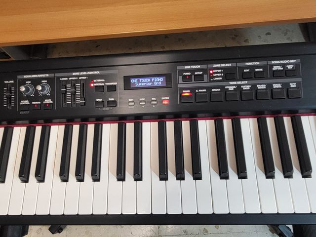 Roland RD-300GX Piano Profesional + Funda Roland