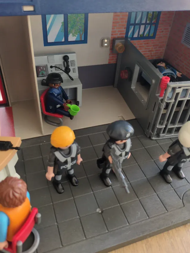 Playmobil Comisaría Helicóptero y Moto