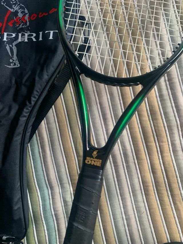 Raqueta de Tenis Spirit con Funda