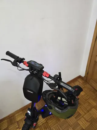 Patinete Eléctrico iScooter iX6 11