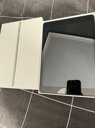 iPad 7ª generación Gris Espacial