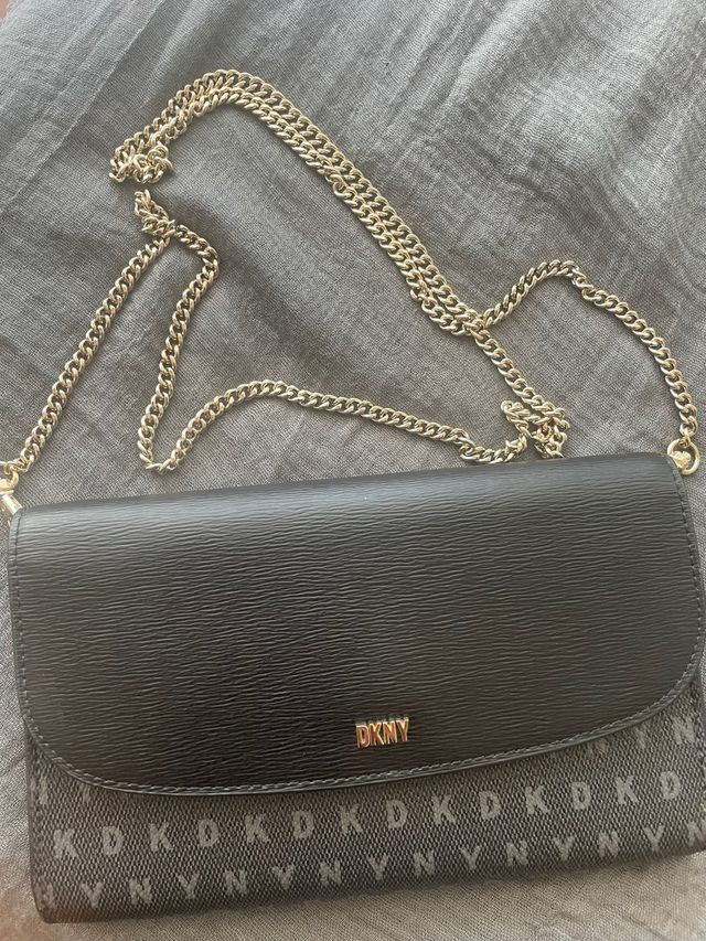 Bolso DKNY Negro y Gris Cadena Dorada