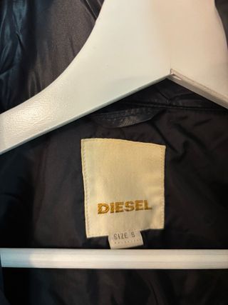 Piumino Diesel nero trapuntato donna
