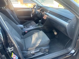 Volkswagen Passat 2021