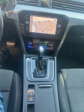 Volkswagen Passat 2021