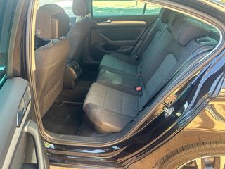 Volkswagen Passat 2021