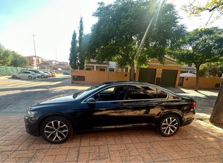 Volkswagen Passat 2021