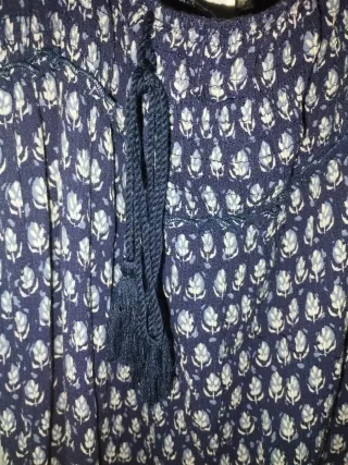 Falda larga azul con estampado floral