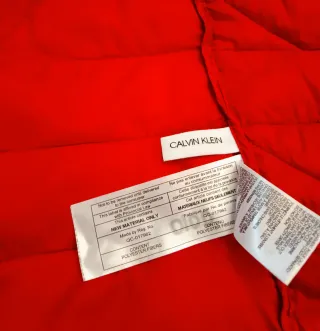 Chaqueta Plumas Acolchado Calvin Klein Roja