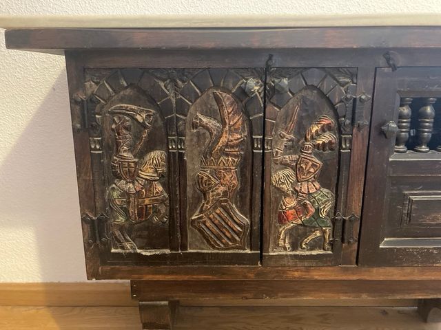 Taquillón Castellano Madera Maciza y Mármol