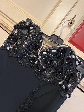 Vestito da cerimonia nero 
Taglia 44