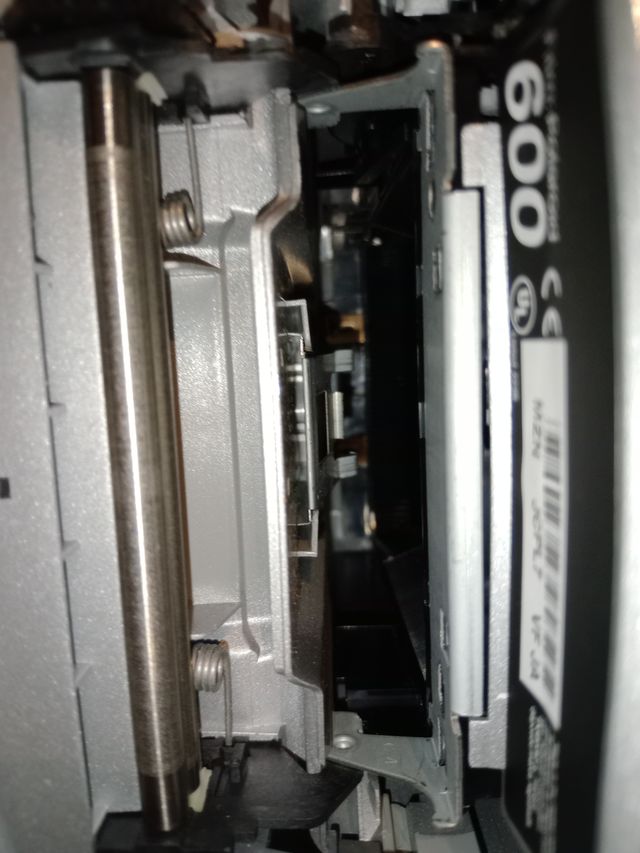 Cámara Polaroid P600 Plata