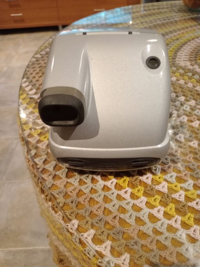 Cámara Polaroid P600 Plata